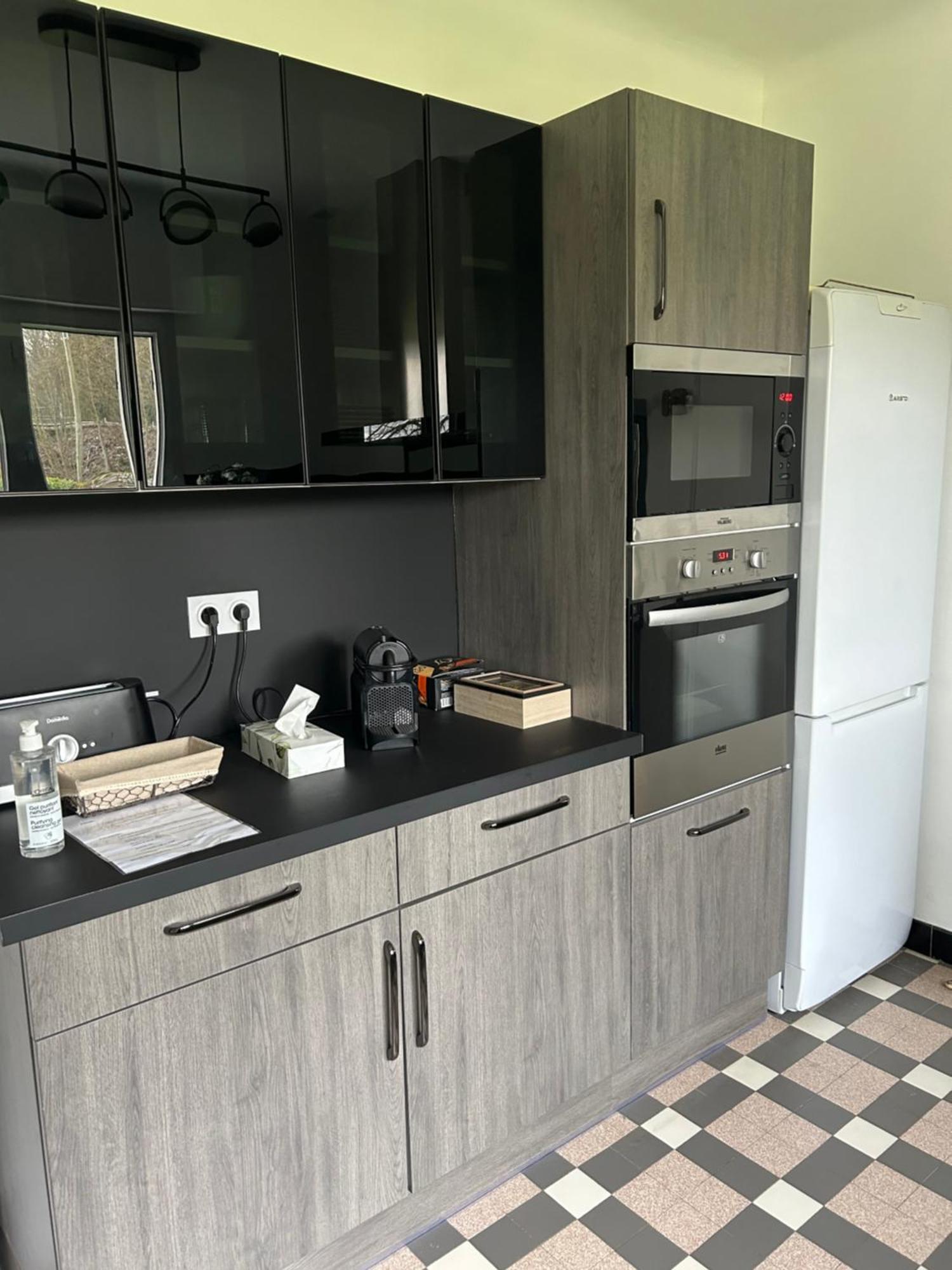 Maison Au Calme Avec Riviere A Cote De Chartres Saint-Prest Rom bilde