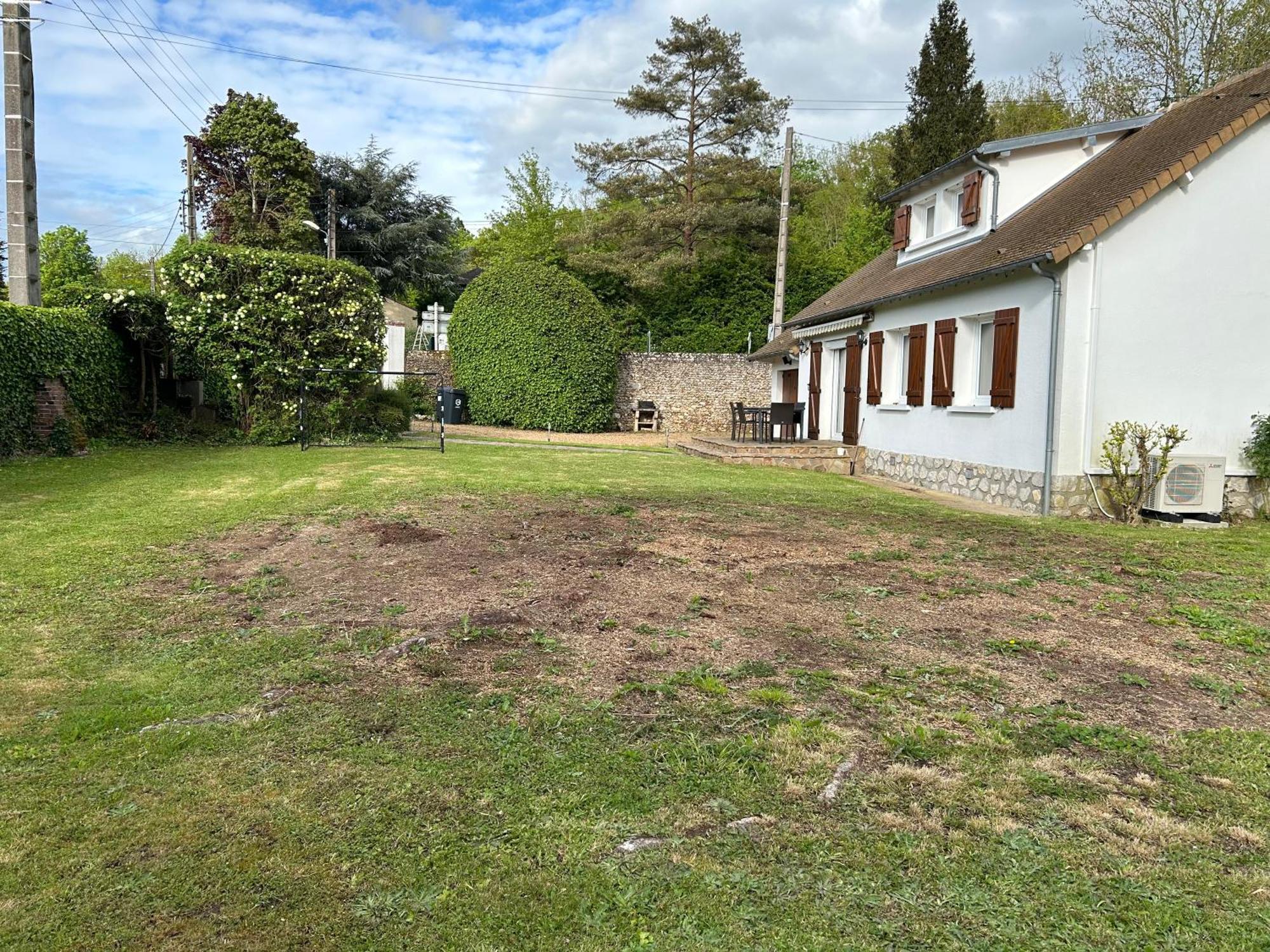 Maison Au Calme Avec Riviere A Cote De Chartres Saint-Prest Rom bilde
